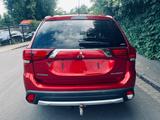 Mitsubishi Outlander Plus 4WD - gebrauchte Mitsubishi Outlander aus dem Jahr 2016