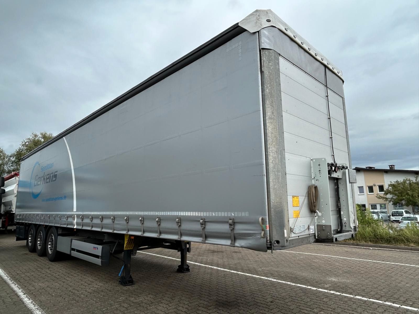 Fahrzeugabbildung Schmitz Cargobull Sattelcurtainsider SCS 24/L-13.62 EB