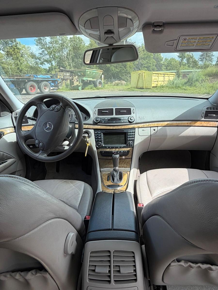 Mercedes-Benz E280 2007 — photo 14