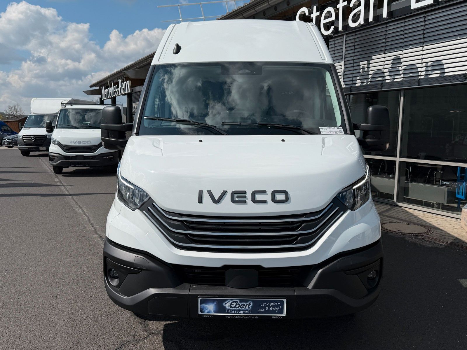 Fahrzeugabbildung Iveco Daily 35C21 HA8 *R4.100mm*AHK*Automatik*LED*