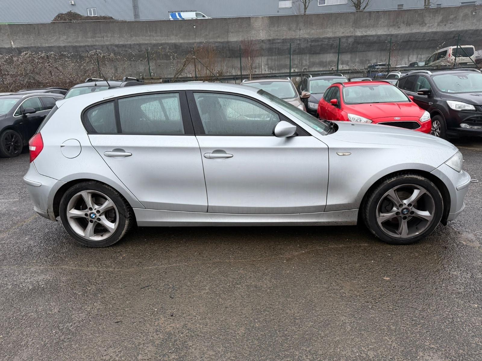 BMW 116i Limousine Motorproblem dreht startet nicht.