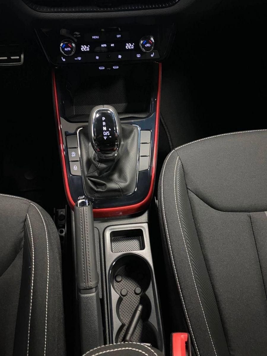 Fahrzeugabbildung SKODA Fabia 1.5 TSI DSG Monte Carlo+KAMERA+Android+ALU