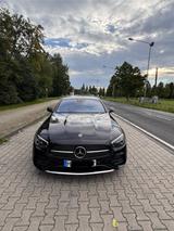 Mercedes-Benz E220d 4MATIC-AMG-line/Burm./Akus. Komf./HeadUp - Mercedes-Benz 220 in Frankfurt (Main): A