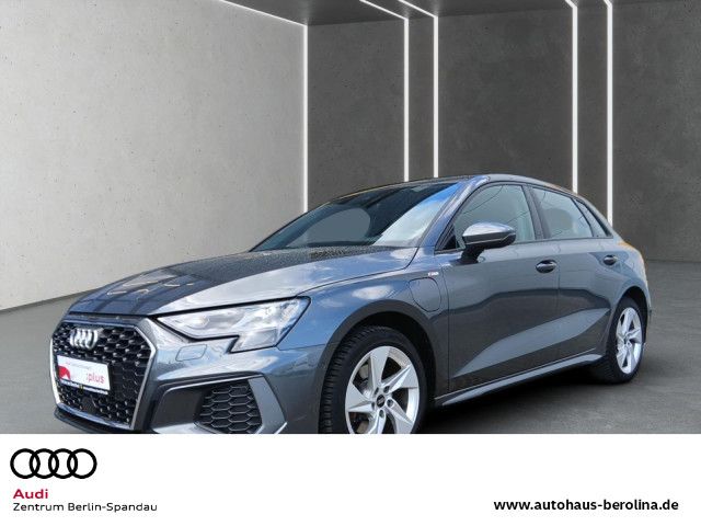 Vorschaubild: AUDI A3 Sportback 40 TFSI e S line S tronic *NAV+* (Fahrzeug-Nr. A06849)