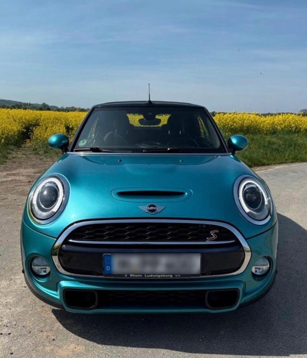 MINI Cooper S Cabrio / JCW-Paket