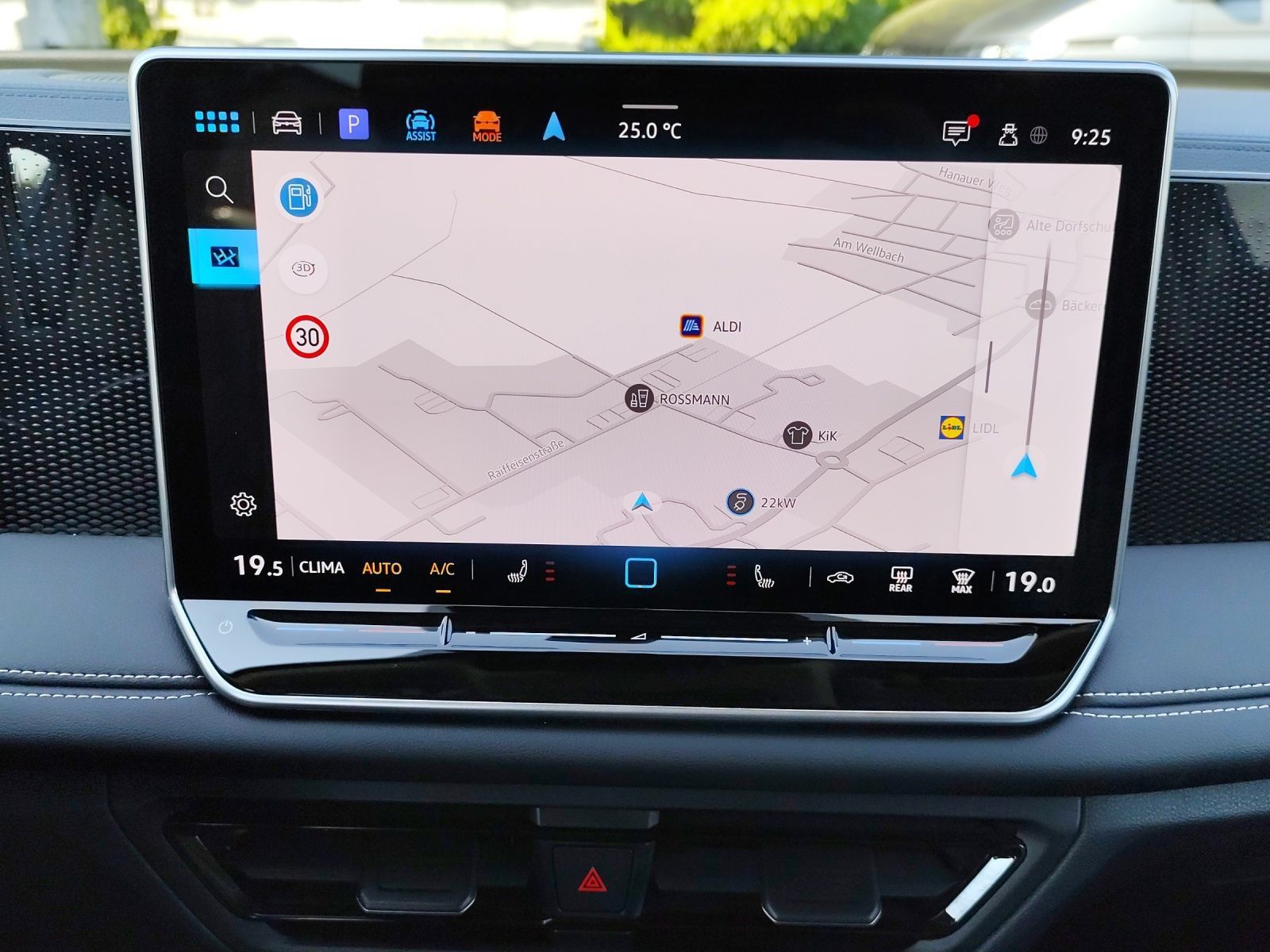 Volkswagen Tiguan - Bild 8