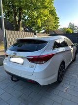 Hyundai i40 1.7 CRDi 104kW blue Style DCT Style - Hyundai i40: Automatik