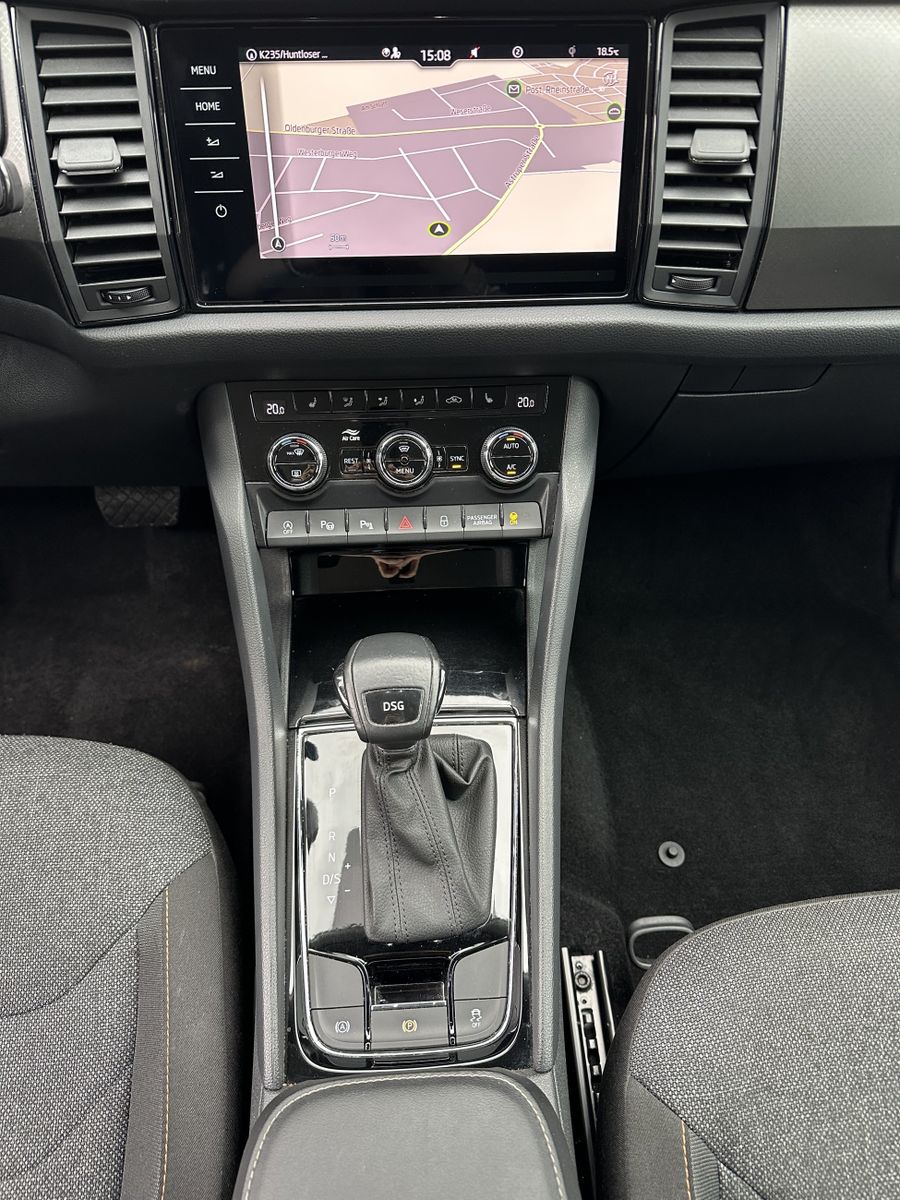 Fahrzeugabbildung SKODA Kodiaq 2.0 TDI DSG Clever NAV+LED+AHK+KAMERA+ACC