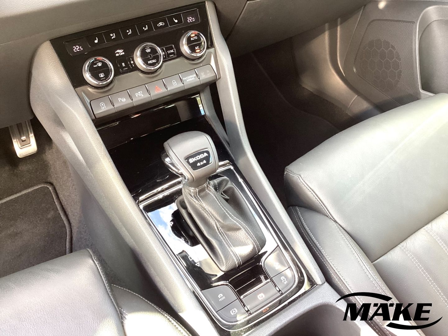 Karoq Sportline 2.0TDI DSG 4x4 AHV NAV STDHZG LE