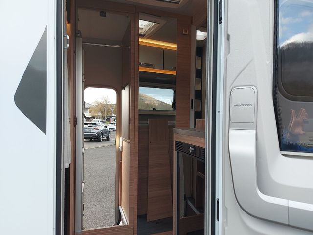 Weinsberg X-Cursion Van EDITION PEPPER 500 LT 3.500 KG