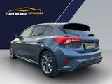 Ford Focus Lim. ST-Line*LED*KAMERA*ALU*SHZ*EFH* - Ford Focus: Kleinwagen