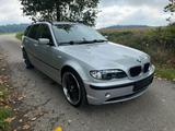 BMW E46 320i 170PS *TÜV NEU *Service NEU *... - BMW 320 aus 2002: Kombi