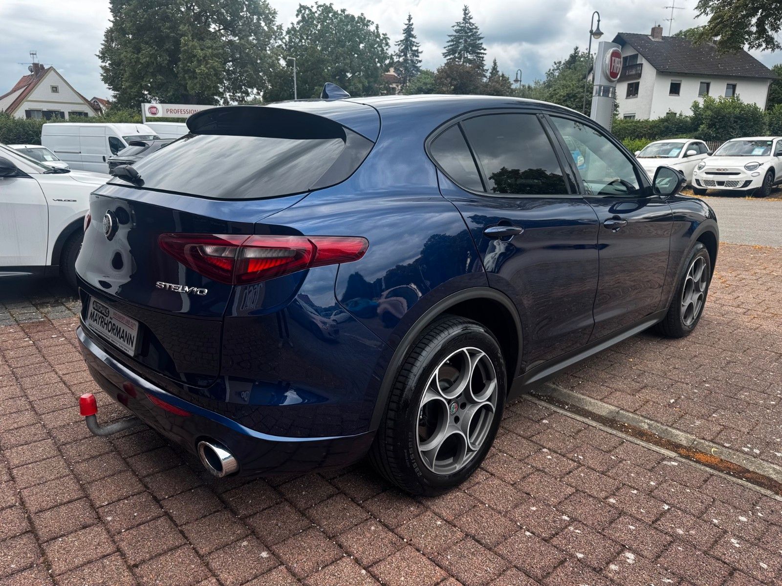 Fahrzeugabbildung Alfa Romeo Stelvio Super Q4 280PS AHK MEMORY NAVI SITZHEIZ.