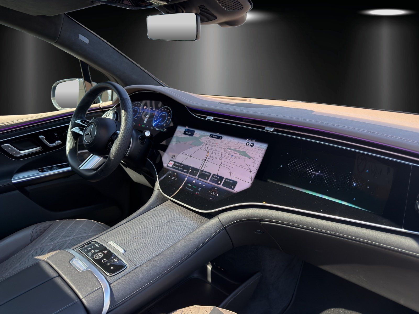 Fahrzeugabbildung Mercedes-Benz EQE500 SUV AMG Prem+ AIRMATIC Masage AHK 22kw TV