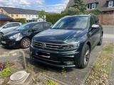 Volkswagen VW Tiguan Allspace 2.0 TDI Bi-Turbo R-Line - Volkswagen mit Diesel-Antrieb: Turbo