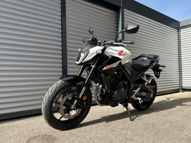 Honda CB500 HORNET / SAISON 2025 / SOFORT VERFÜGBAR