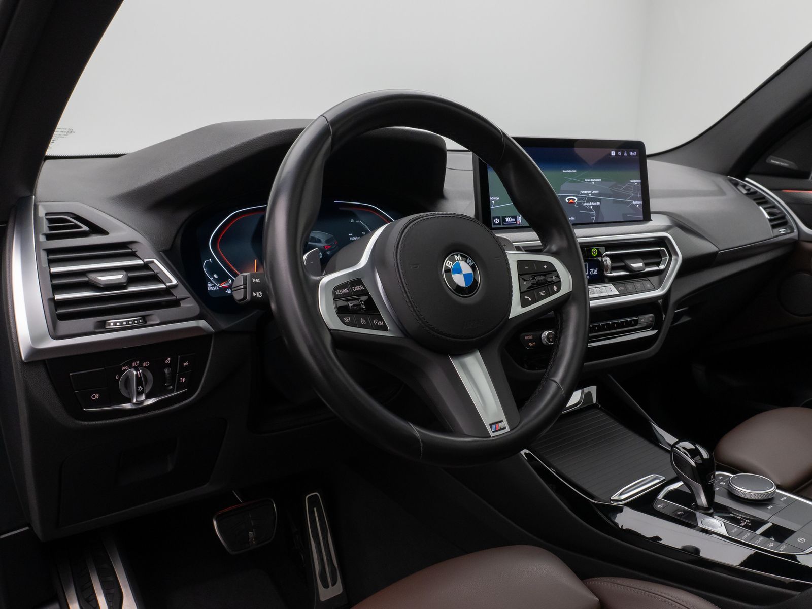Fahrzeugabbildung BMW X3 xD30d M Sport Panorama Kamera DAB H/K 21Zoll