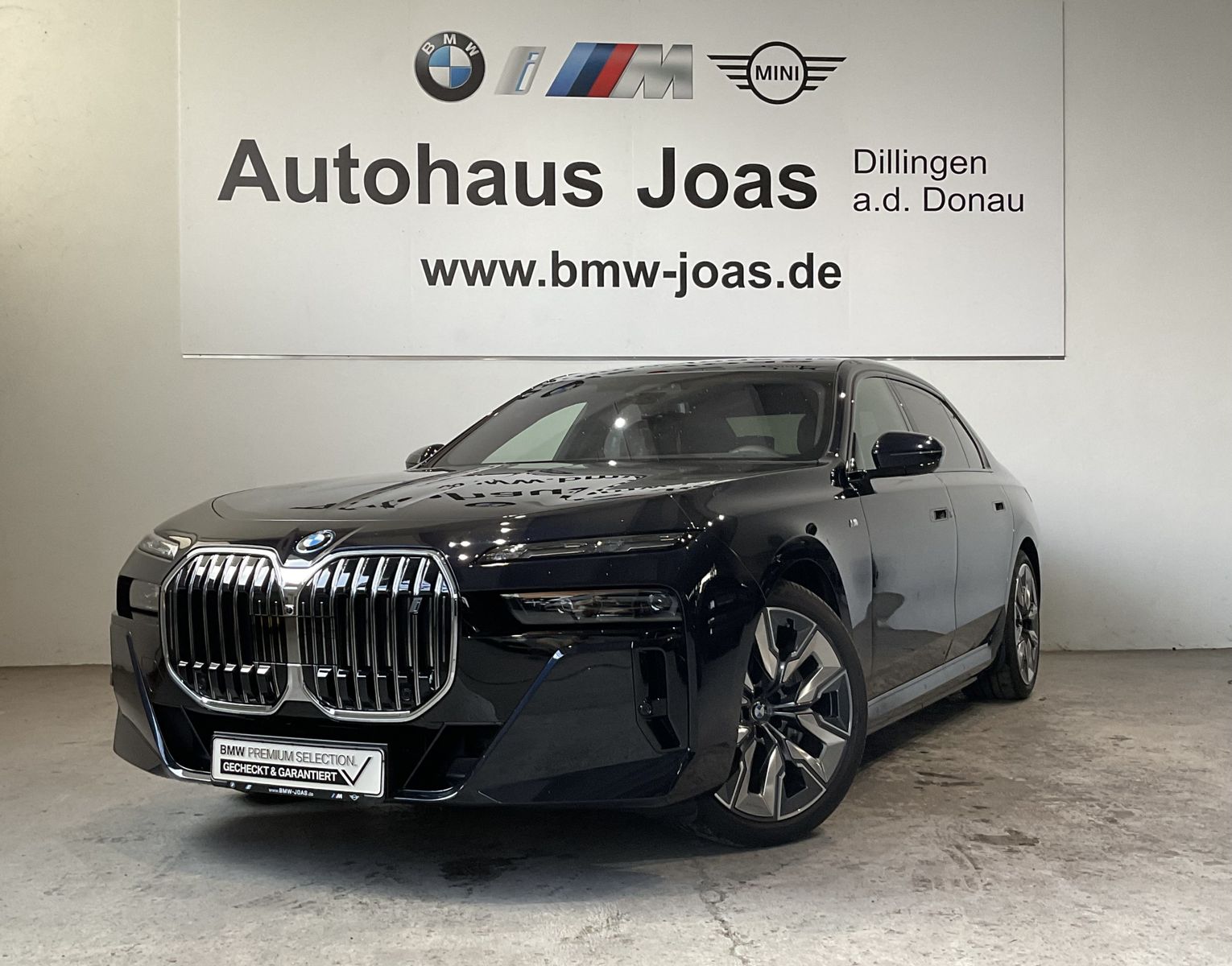 Fahrzeugabbildung BMW i7 xDrive60 Limousine M Sportpaket B&W Surround