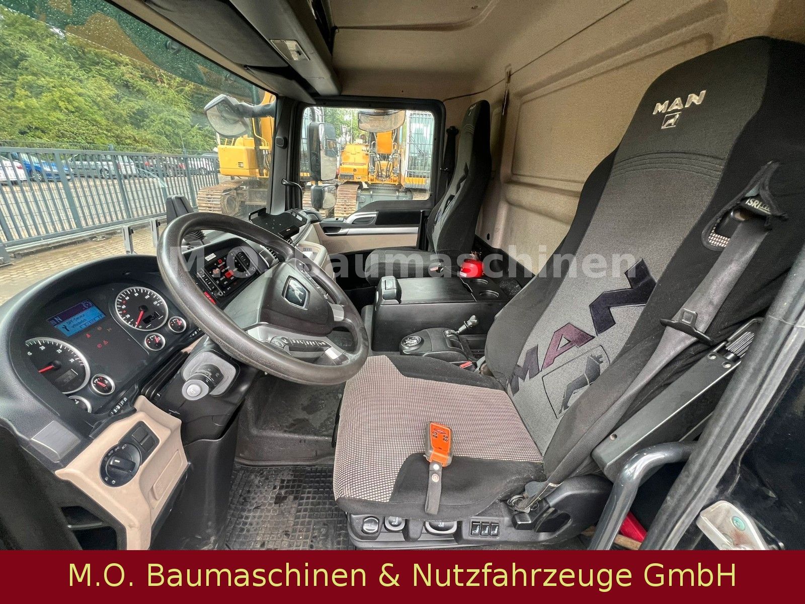 Fahrzeugabbildung MAN TGL 7.180
