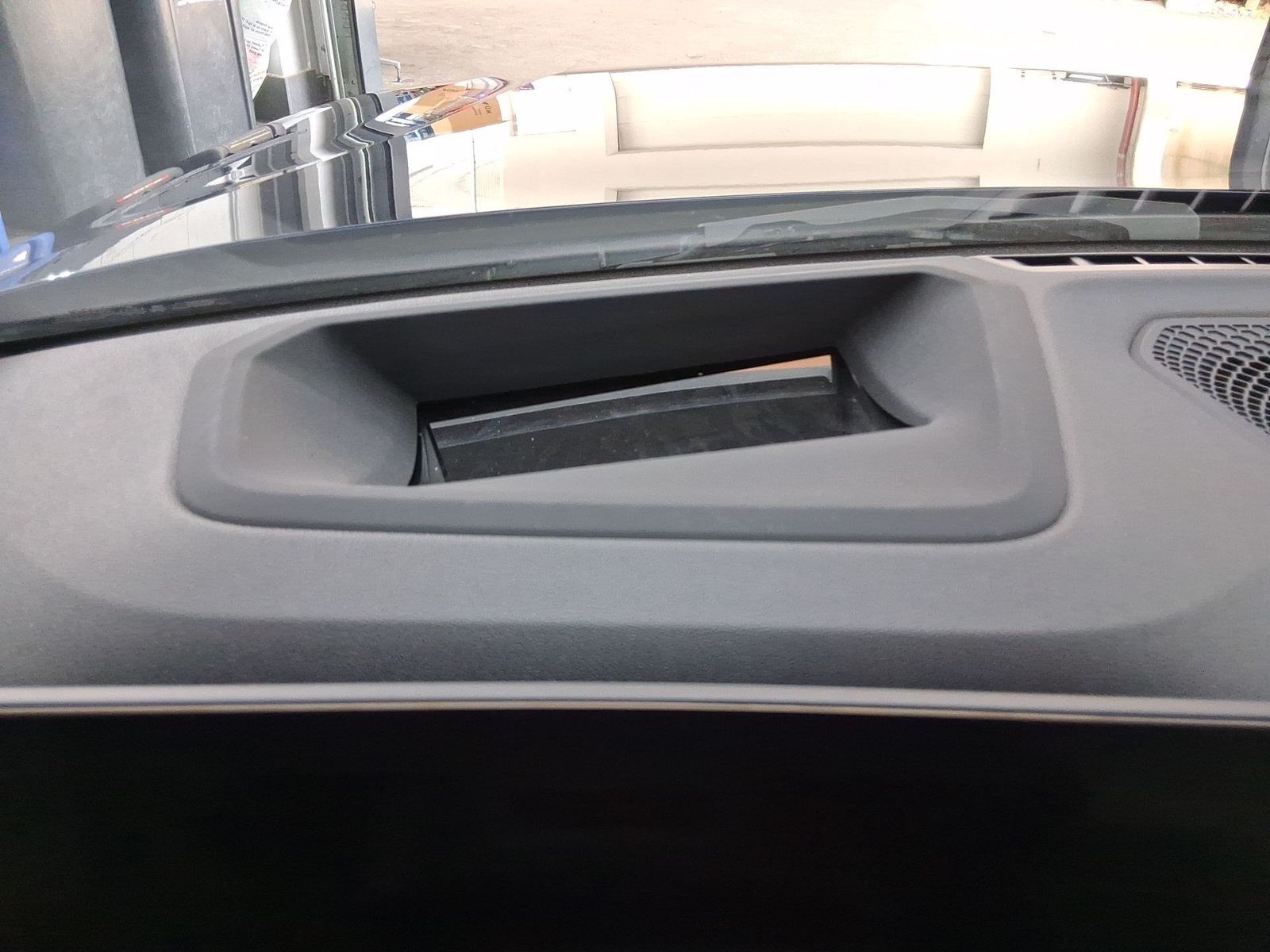 BMW i4 - Bild 15