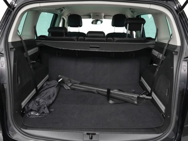 Zafira C INNOVATION 7-SITZE+LED+NAVI+RÜCKFAHRKAM