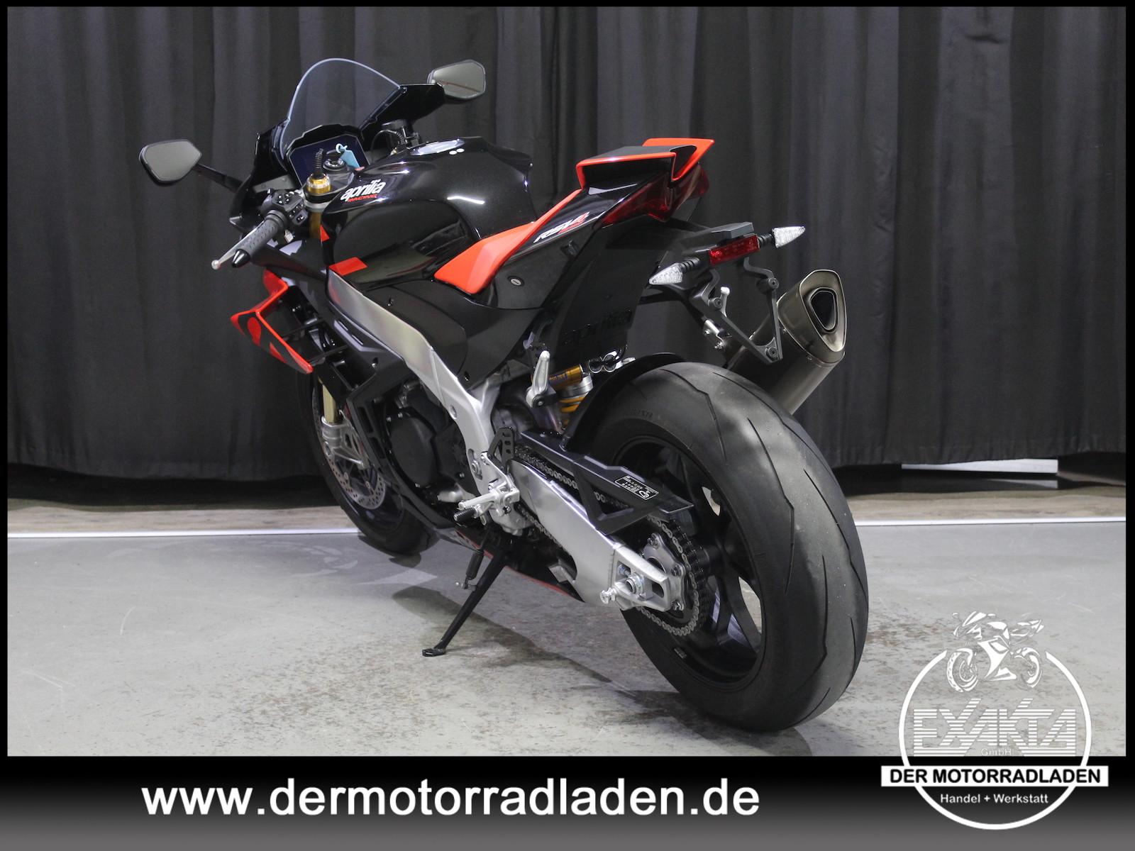 Aprilia RSV 1100 V4 FACTORY // AKRAPOVIC //