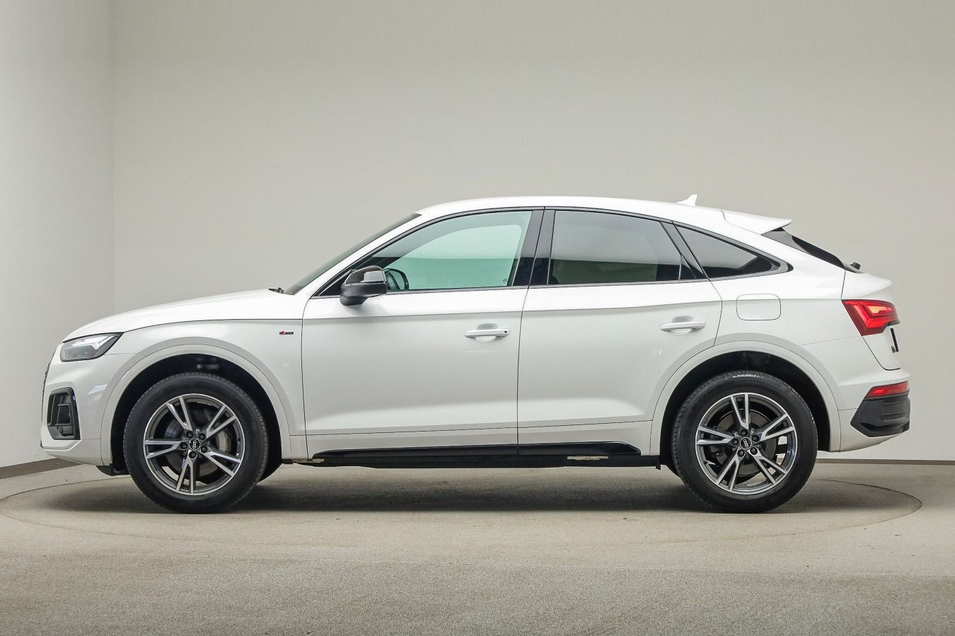 Audi Q5 Sportback S line 55 TFSI e AHK, Leder, B&O imagem 3