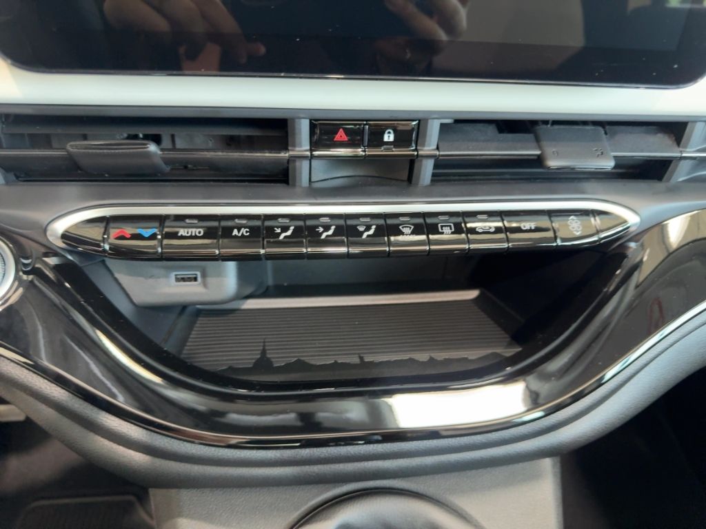 Fahrzeugabbildung Fiat 500 1.0 Icon Hybrid Cabrio,K-Paket, LMF, PDC, Rü