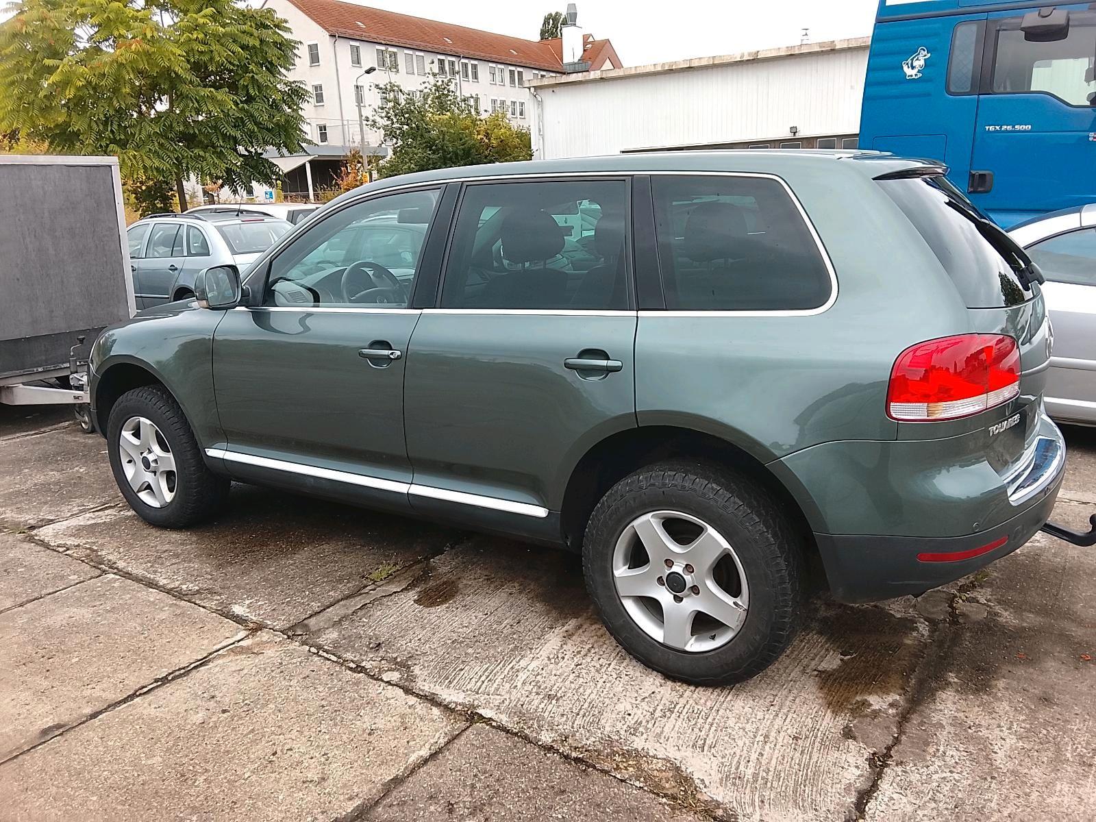 Volkswagen Touareg 2004 — engine