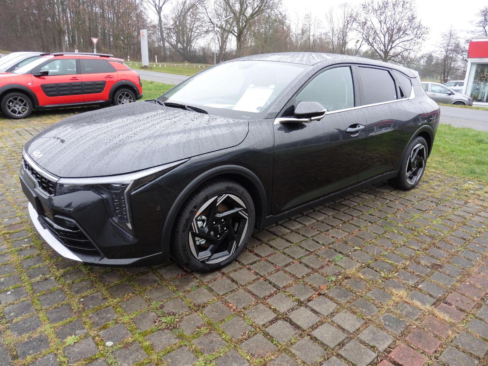 Kia K4 K4 1.6 T-GDI DCT7 150 OPF Spirit