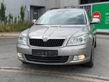Skoda Octavia Combi Best of*Tempomat*Klima*NAVI*SHZ* - Skoda Octavia: Best Of