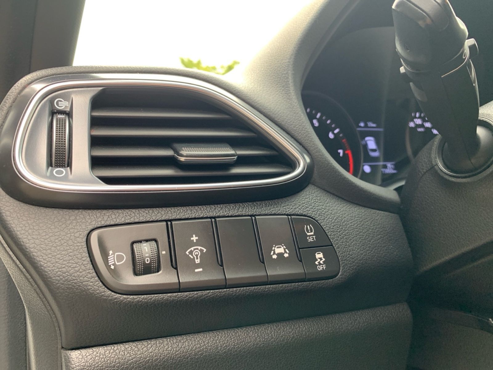 Fahrzeugabbildung Hyundai i30 1.4 T-GDI 7-DCT N-Line Navi
