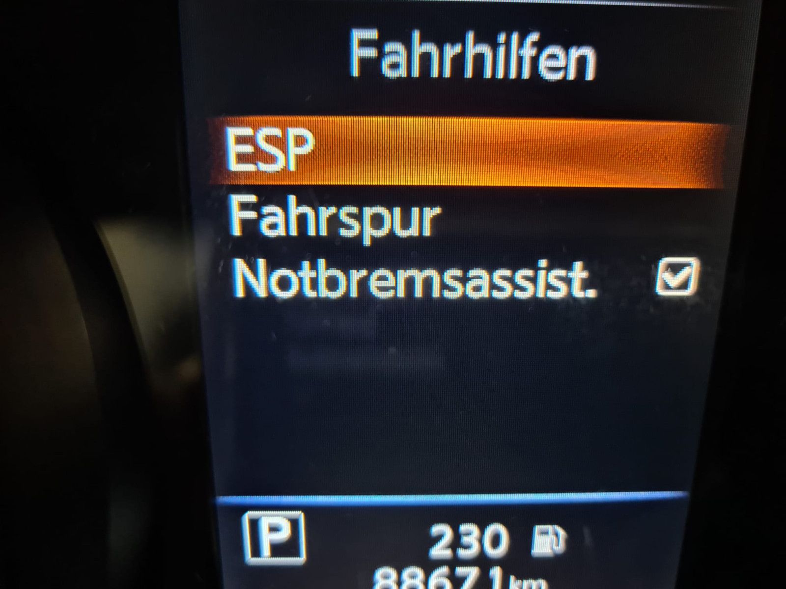 Fahrzeugabbildung Nissan Qashqai Acenta / KAMERA / SCHECKHEFT
