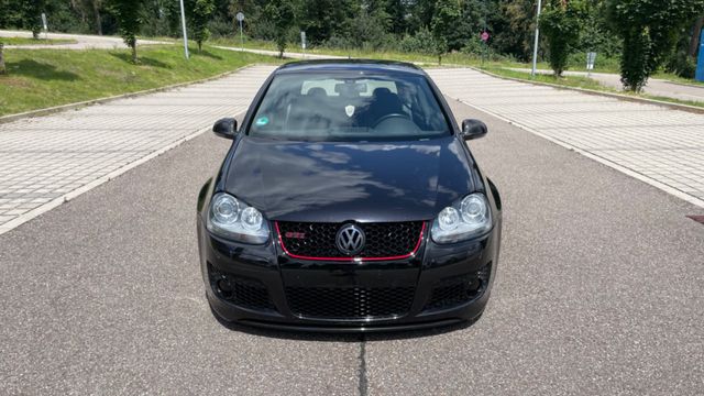 Volkswagen Golf 2.0 T-FSI GTI Edition 30 GTI Edition 30