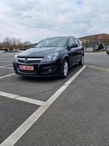 Opel Astra H Caravan 1.7 cdti Diesel 125ps... - Opel Astra aus 2010 mit Diesel-Antrieb