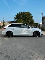 Audi RS3 Sportback | RS-Aga | Matrix | B&O | Panorama - Audi RS3 in Nürnberg