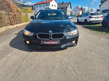 BMW 320 - 2