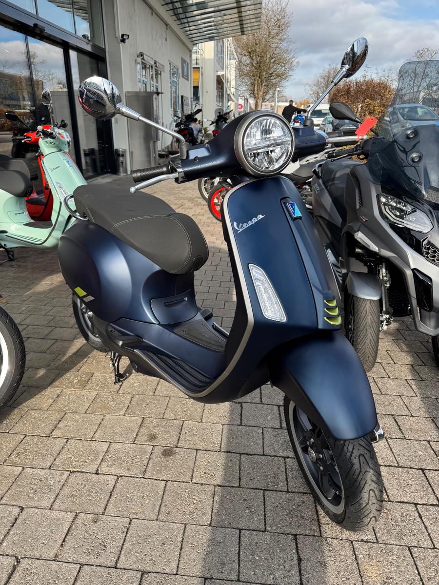 Vespa Primavera Elettrica Tech 70 km/h