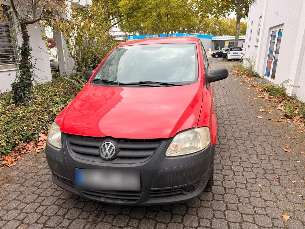 Volkswagen VW Fox 1,2 Liter Benzin TÜV Neu