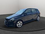 Mercedes-Benz Classe B B 200 d Automatic Sport - Mercedes B 200 mit Halbautomatikschaltung