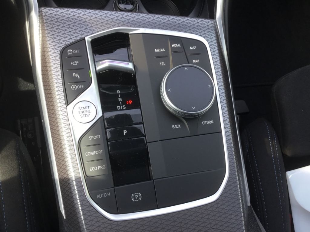 BMW 320 - Bild 11