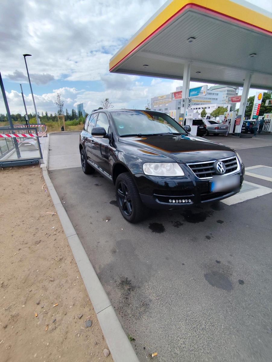 Volkswagen Touareg 2005 — photo 8