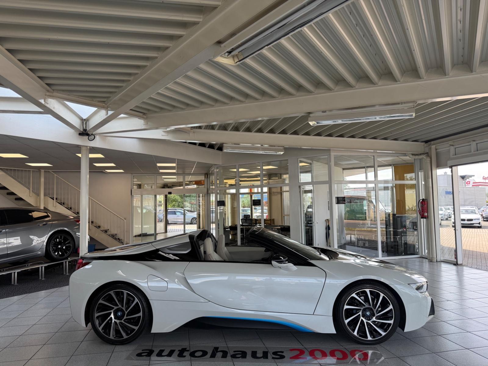 BMW i8 Roadster