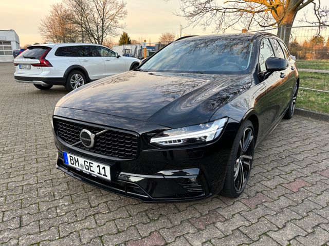 Volvo V90 Kombi Ultimate Dark + Winterräder