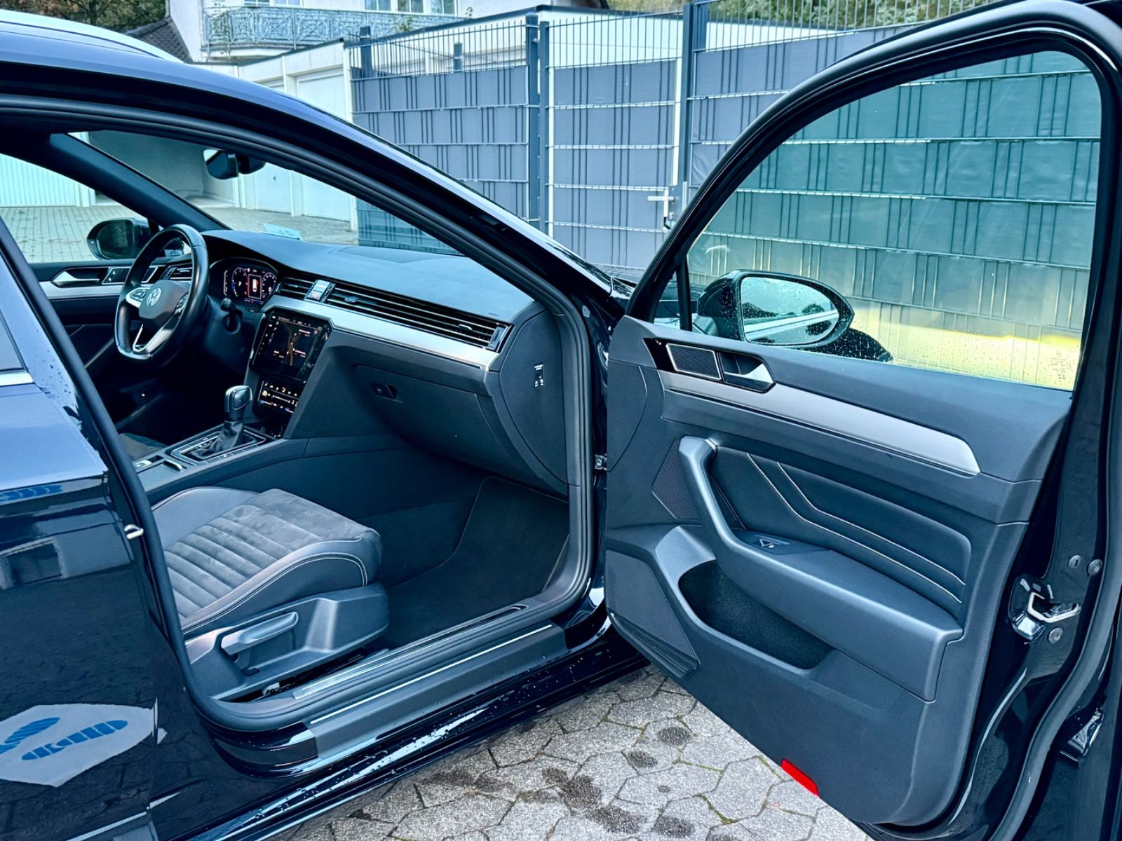 VW Passat Variant Elegance Automatik – Vorschaubild 34
