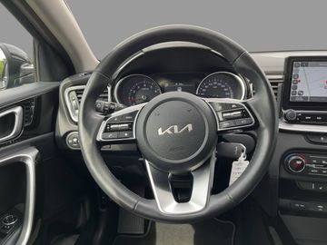 KIA cee'd Sportswagon - 12