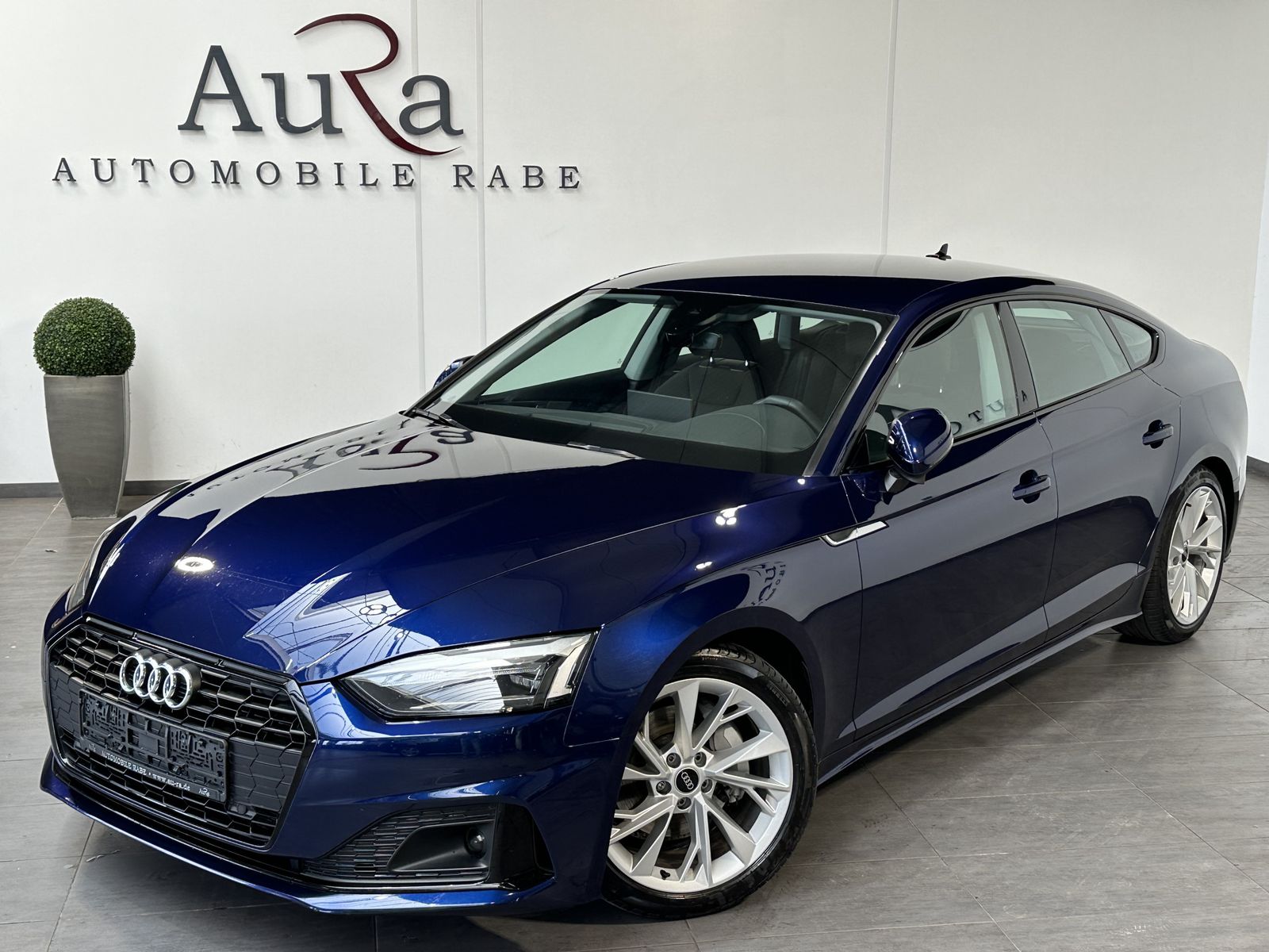 Fahrzeugabbildung Audi A5 SpB 40 TDI Black NAV+LED+AHK+VCOCKPIT+B&O+1HD
