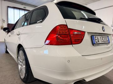 BMW 320 - 11