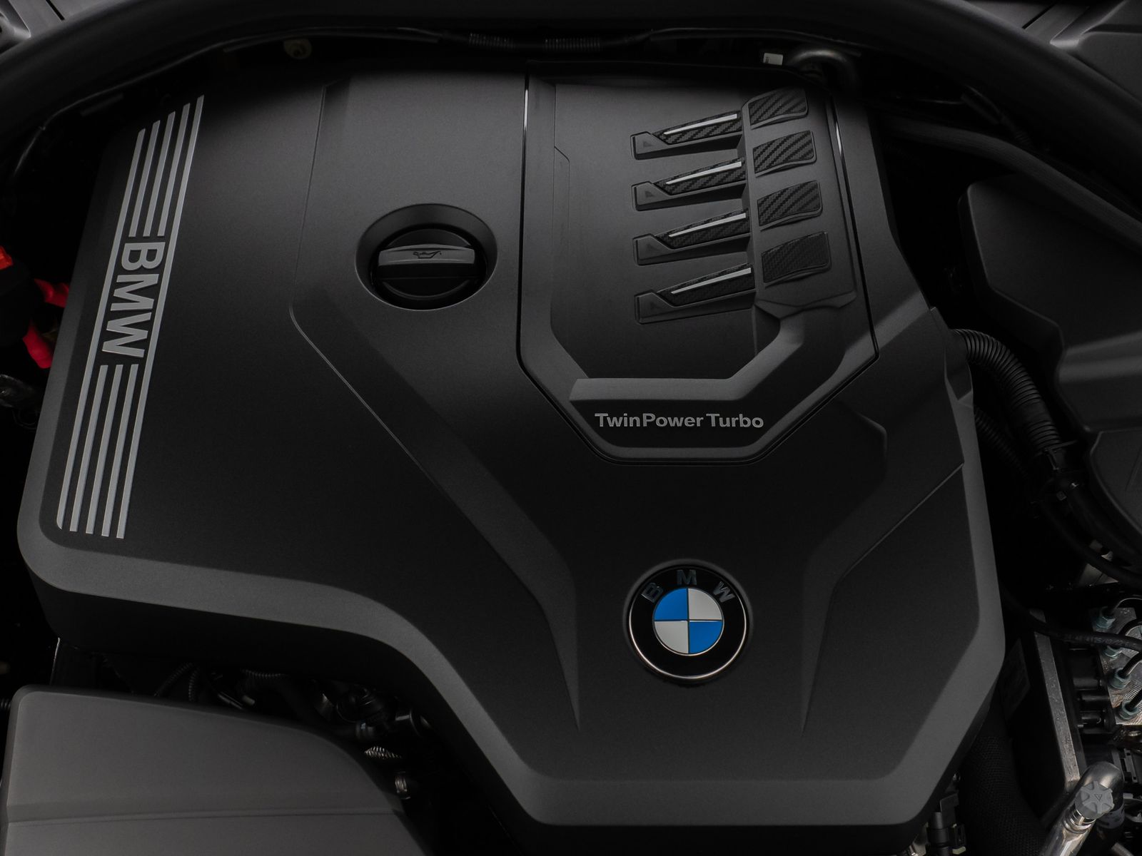 Fahrzeugabbildung BMW 318i GeschwindigReg DAB Alarm Kamera Sportsitz
