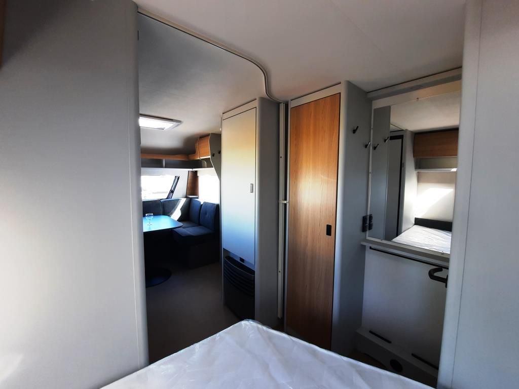 Fahrzeugabbildung Bürstner B66 465 TS Verfüg./Sparen Sie 3.170,- €